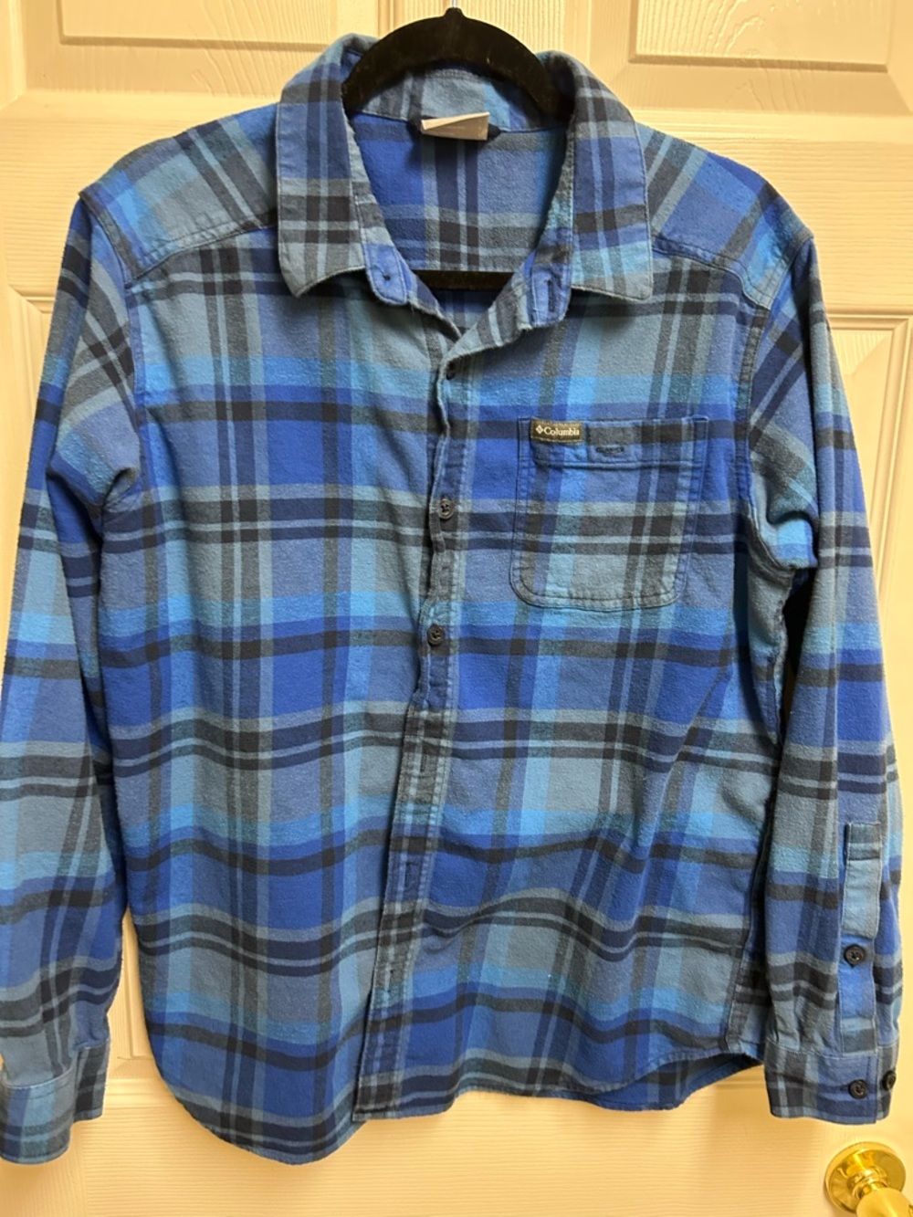 Columbia Men’s Blue Plaid Button-Down Shirt